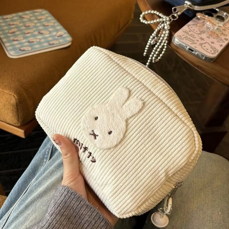 Women'S Vanity Accessories - ميفي Kawaii سروال قصير حقيبة مستحضرات