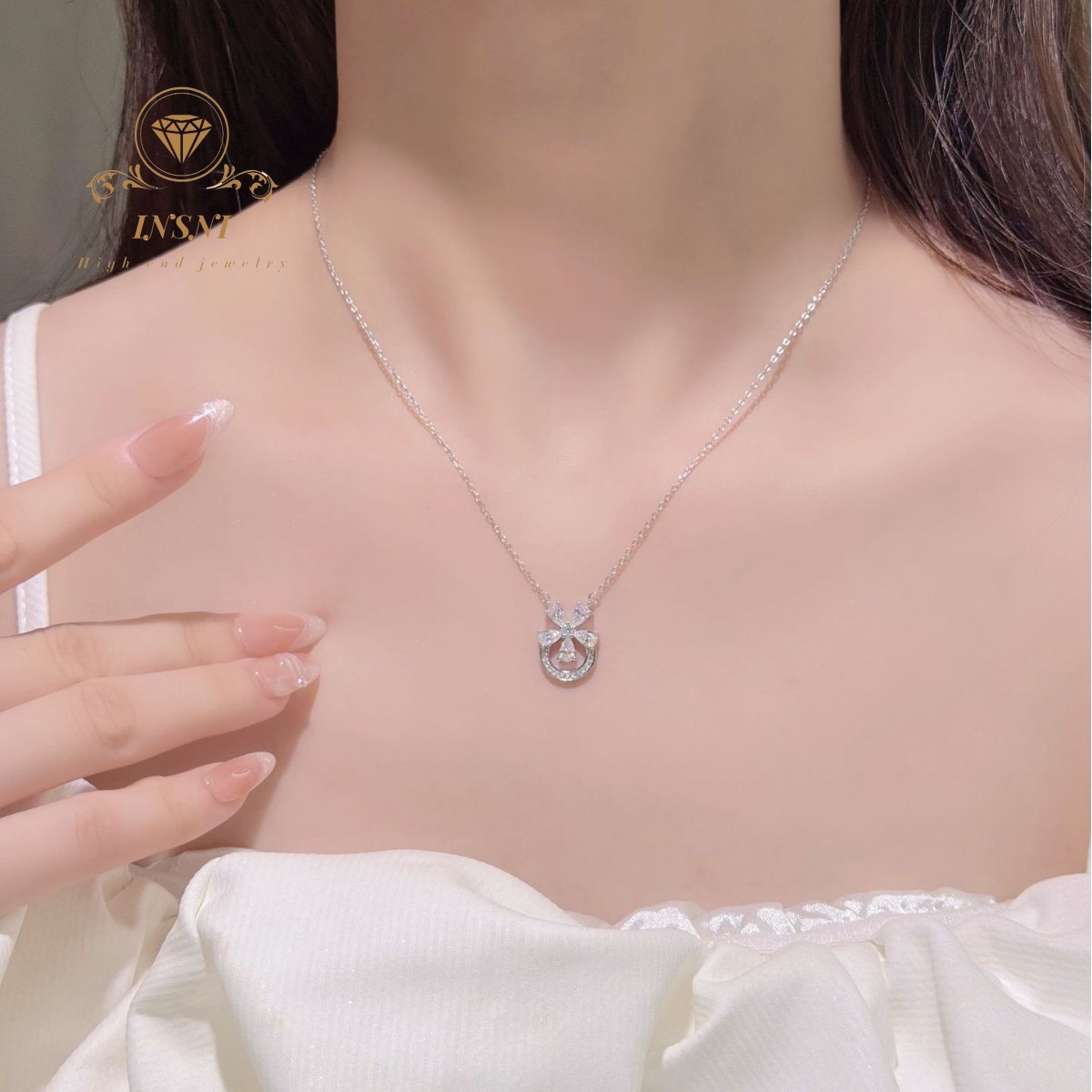 قلادة فضية من الفضة الإسترليني - مراجعة Women'S Affordable Accessories وسعره