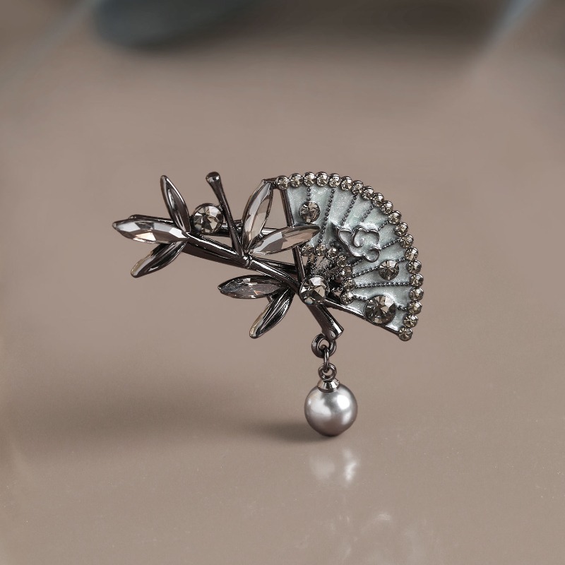 مشبك شعر جانبي أنيق على الطراز - مراجعة Women'S Affordable Accessories وسعره