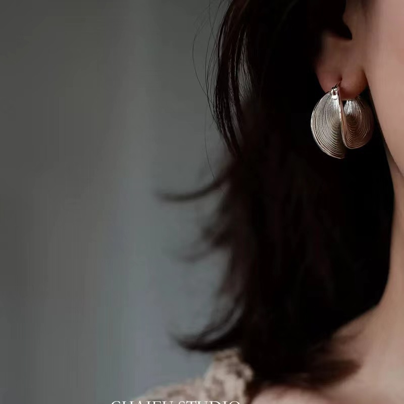 أقراط حلقية مطلية بالذهب للنسا - مراجعة Women'S Affordable Accessories وسعره