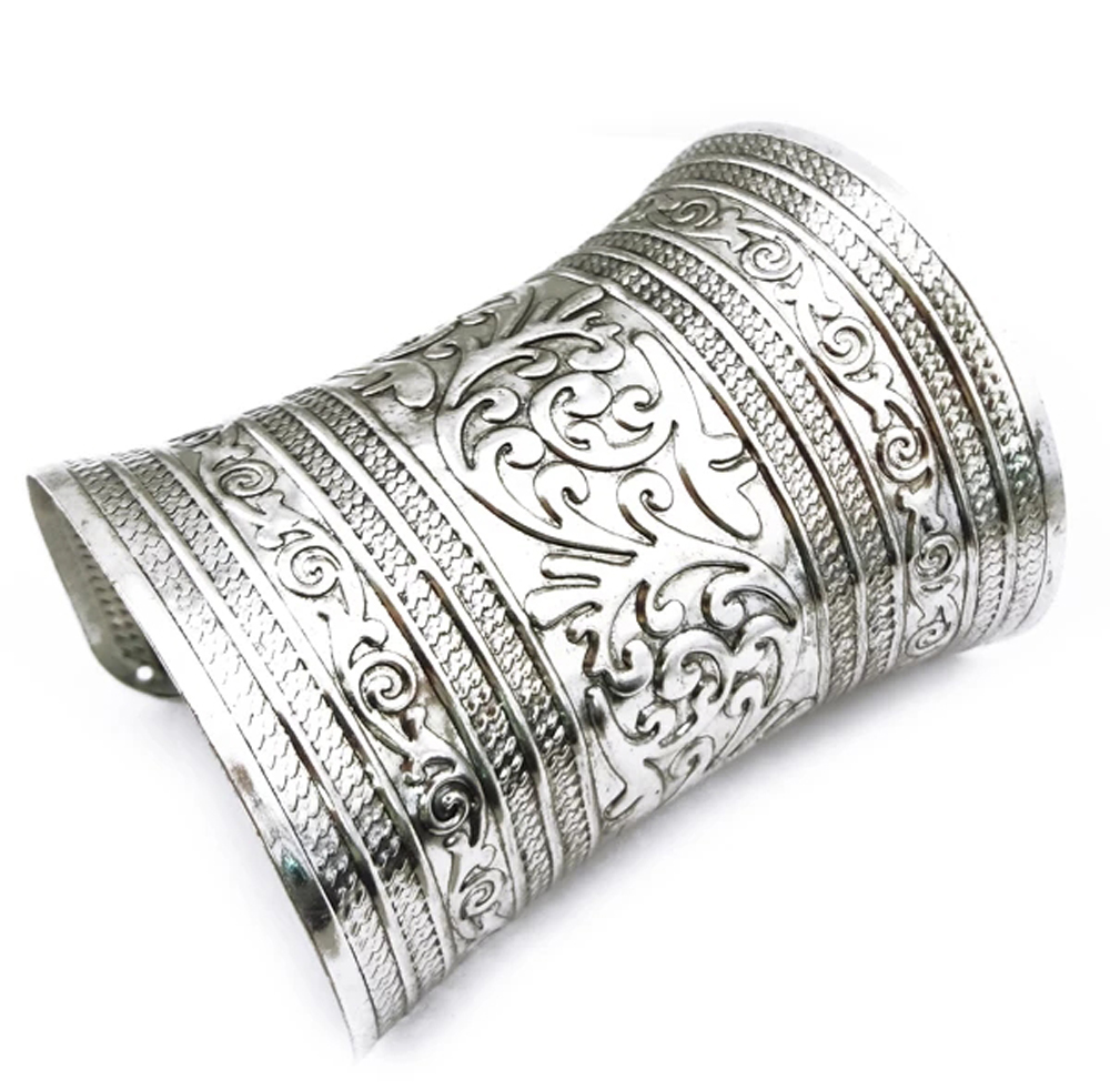 خمر سبيكة واسعة الكفة سوار للن - مراجعة Women Accessories India وسعره